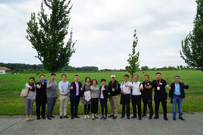 天源技术团队赴比利时参加家禽健康养殖培训